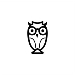 Owl logo design vector image , Owl logo vector icon  , logo bird owl 