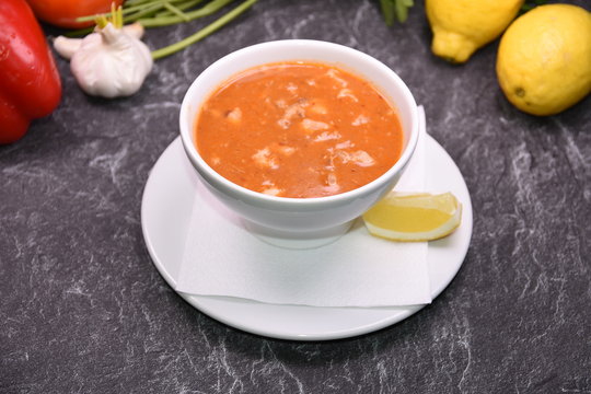 Kelle Pa&ccedil;a, Fleischsuppe, kelle paca