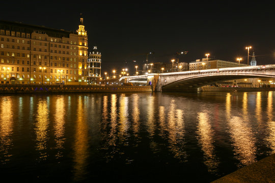 photo of Moscow at night