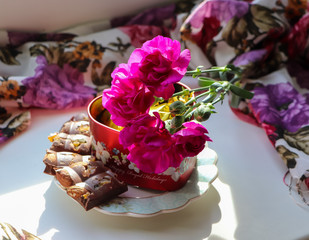 chocolate cake with flowers