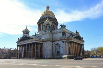 Naklejka premium Saint Isaac's Cathedral in Saint Petersburg, Russia. Historic orthodox church architecture, monumental cathedral outdoors