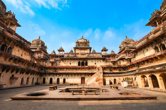 Jahangir Mahal Palace in Orchha, India