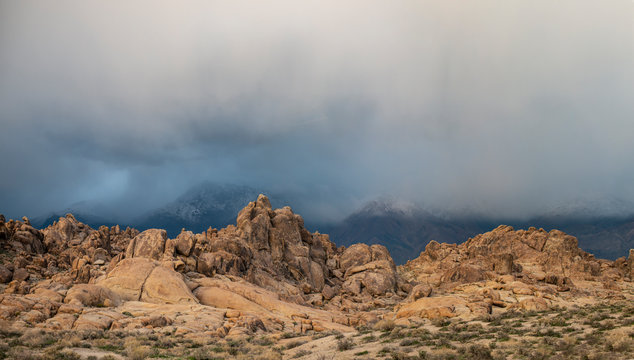 Desert Boulders in the Alabama Hills in front of contiguous Amer