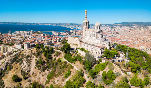 Notre Dame de la Garde, Marseille - Powered by Adobe