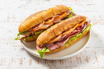 パストラミサンドウィッチ　pastrami sandwich with salted beef