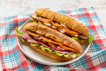 パストラミサンドウィッチ　pastrami sandwich with salted beef