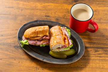 パストラミサンドウィッチ　pastrami sandwich with salted beef