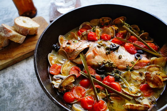 114 件の最適な アクアパッツァ 画像 ストック写真 ベクター Adobe Stock