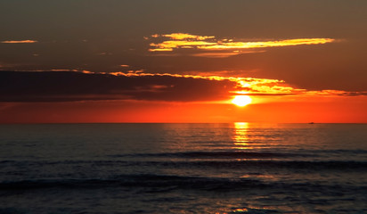 sunset over the sea, sun, red, reflection, red, orange, clouds, evening, wavesflorida