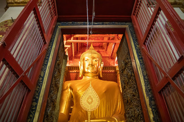 Phra Buddha Tri Rattanakhon or Luang Phor To, Phanancheng Temple Is a stucco Buddha statue in the subduing Mara posture Especially the Chinese who call this Luang Phor To that Sum Por Kong