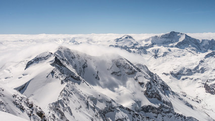 Obraz premium snowy mountains in Alps de Savoie
