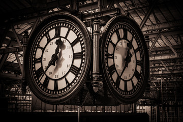 London Waterloo clock