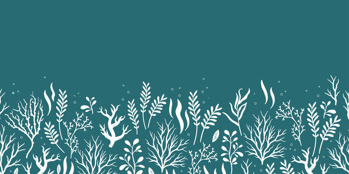 Cute hand drawn under water horizontal seamless pattern, colorful summer background, great for textiles, banners, wallpapers, wrapping - vector design