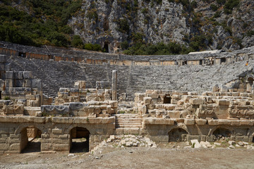 Fototapeta na wymiar ruins of an ancient amphitheater