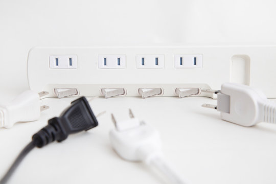 コンセント 電気 節電 エコ
