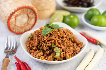 Spicy minced pork in a white plate.