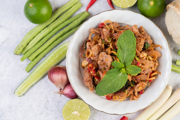 Spicy minced pork in a white plate.