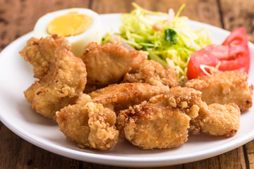 鶏の唐揚げ