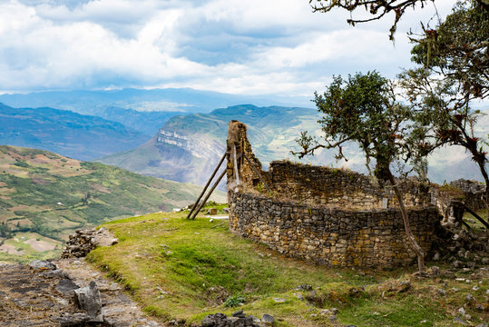 Ku&eacute;lap or Cu&eacute;lap is a walled settlement located in the mountains near the towns of Mar&iacute;a and Tingo, in the southern part of the region of Amazonas, Peru. It was built by the Chachapoyas culture