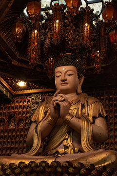 Templo de los diez mil budas de china.