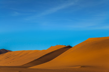 Fototapeta na wymiar Grandiose paintings of dunes