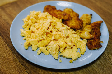 scramble egg for breakfast