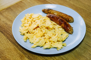 scramble egg for breakfast