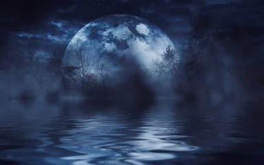 Foto auf Acrylglas Vollmond und Bäume Reflexion des Vollmondes auf dem Wasser. Dunkler dramatischer Hintergrund. Mondlicht, Rauch und Nebel