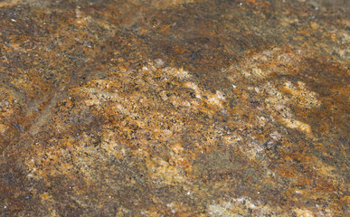 Pierre à texture roullée