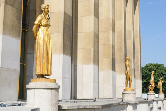 sculptures near the national theater of Chaillot in the center of Paris