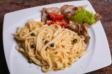Pasta carbonara with bacon