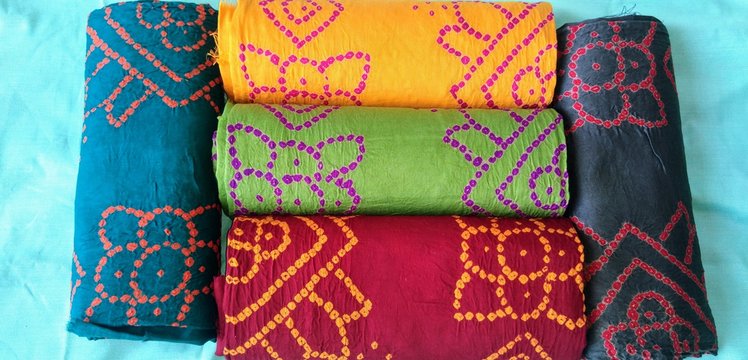 bandhej shawls