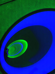 Ovales Muster, gedreht, olive, blau