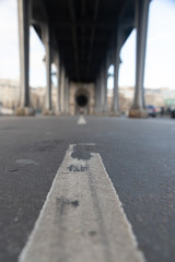 strett straps on a tunel