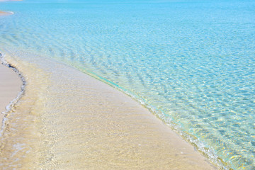 Fototapeta na wymiar Beautiful beach and turquoise water in Salento