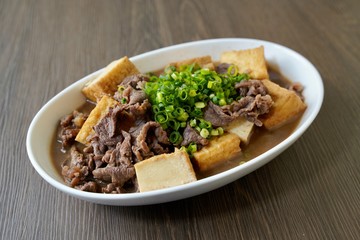 肉豆腐