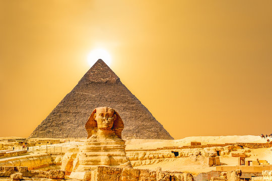The Sphinx and Pyramid in the Golden Suni,Cairo ,Egypt