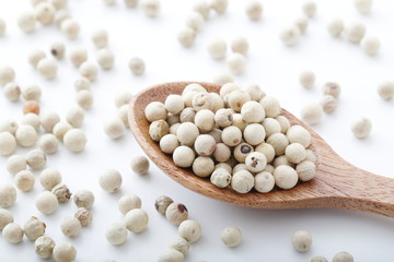 ホワイトペッパー粒