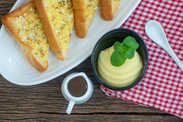 bread with butter