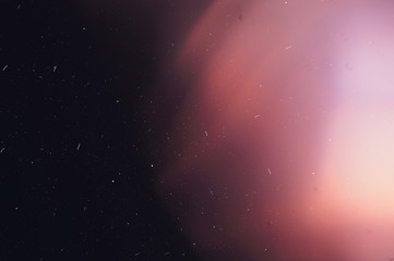 Obraz premium Lens Optical Flare Film Dust Overlay Effect Vintage Abstract Bokeh and Light Leaks Photo with Retro Camera Defocused Blur Reflection Bright Sunlights. Use Screen Overlay Mode for Photo Processing.