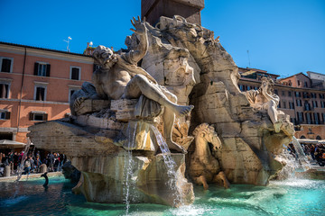 przepiękna fontanna na Piazza Navona w Rzymie - obrazy, fototapety, plakaty