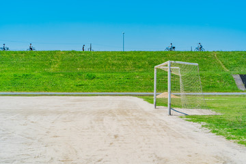 東京 荒川河川敷のサッカー場 ~ Arakawa Riverbed, Tokyo, Japan ~ © 拓也 神崎