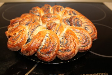 food, meal, cooking, pizza, pie, cake, dinner, cuisine, cheese, delicious, meat,  baked, dessert, sweet, pastry, fresh, quiche, dish, healthy, snack, vegetable,  homemade