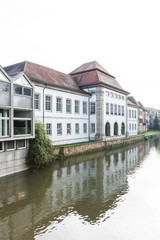 Fototapeta na wymiar white houses along river Neckar in Esslingen, Germany