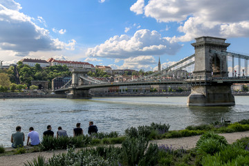 Széchenyi-Kettenbrücke in Budapest