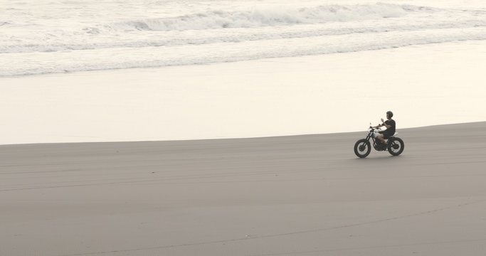 biker beach motorcycle