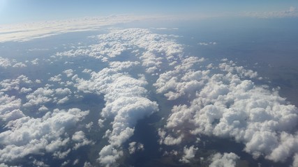 Naklejka premium aerial view of the clouds