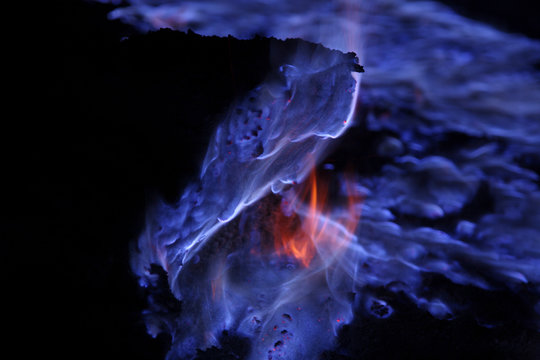 Indonesia, East Java, Kawah Ijen Volcano, Burning sulphur
