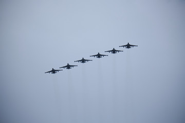 Russian military aircraft flies over the city