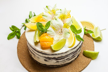 Obraz na płótnie Canvas Homemade Lemon cake. Lemon Dessert. Home cooking